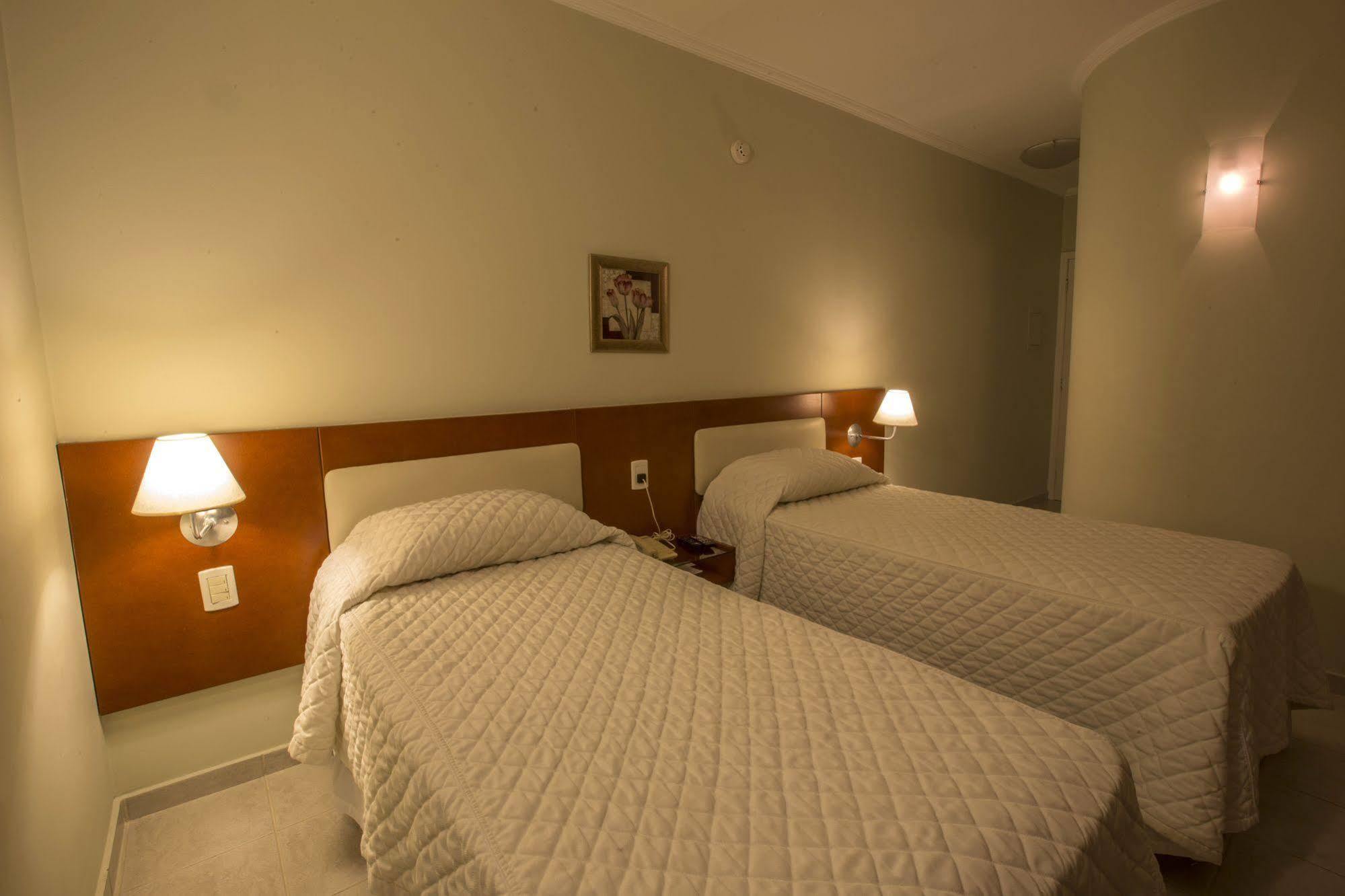 Hotel Ipanema De Sorocaba Esterno foto